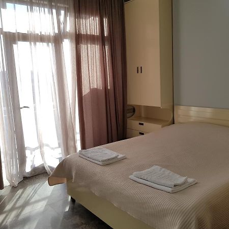Apartament Gia Батуми Экстерьер фото