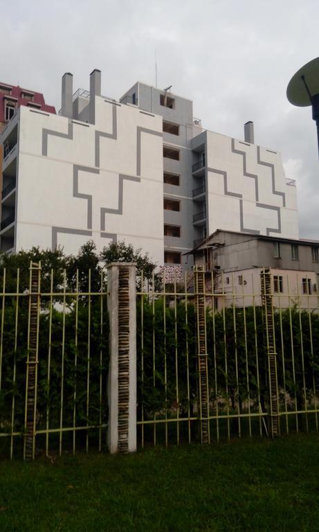 Apartament Gia Батуми Экстерьер фото